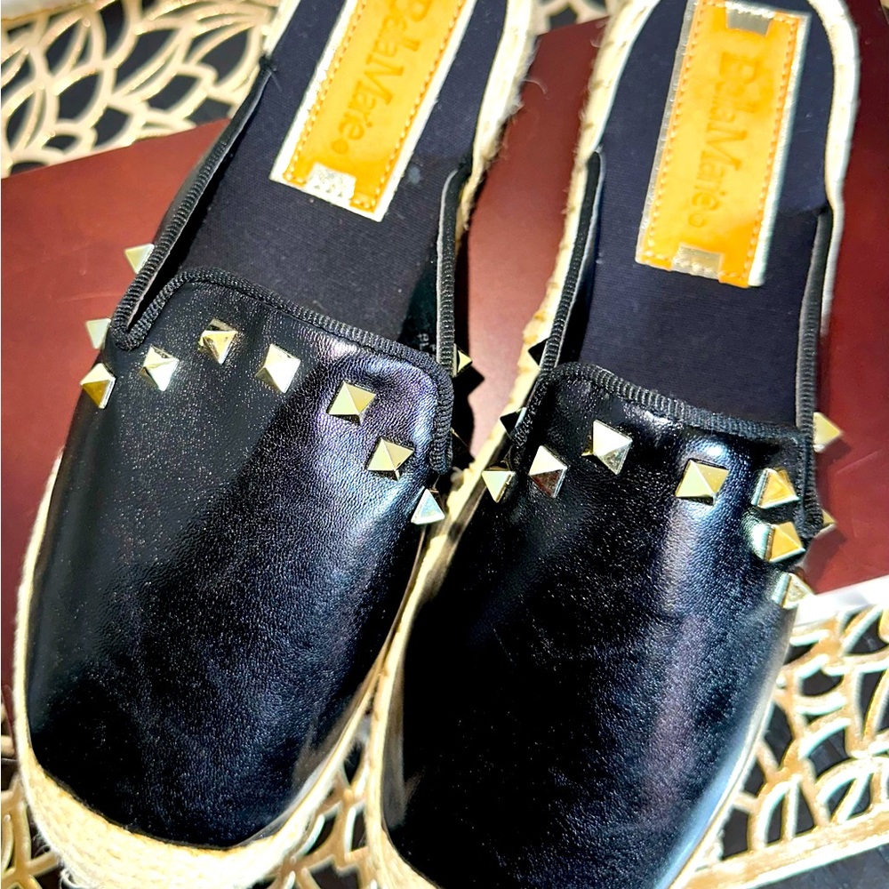 Bella Marie size 8 1/2 color black espadrilles